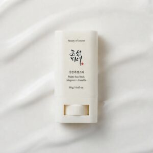 BEAUTY OF JOSEON Matte Sun Stick: Mugwort + Camellia SPF 50+ PA++++